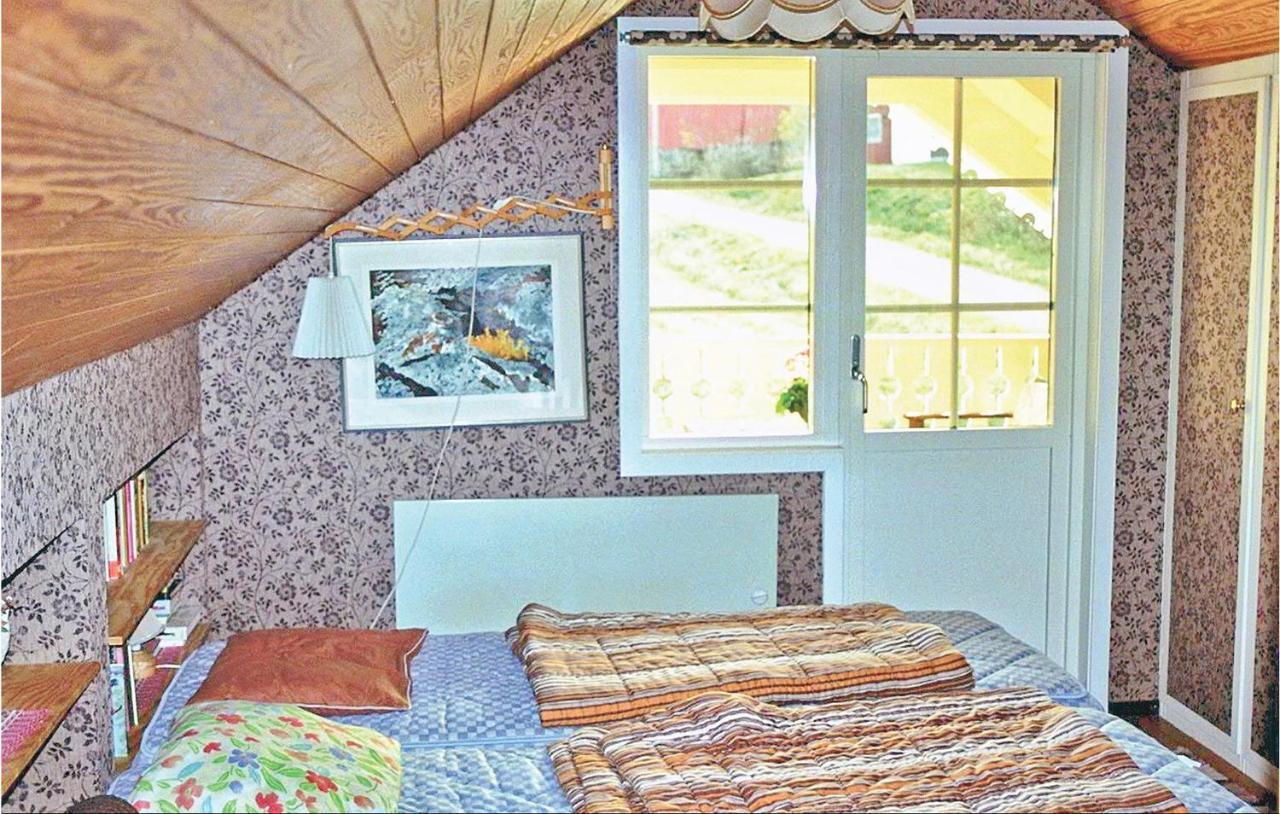 3 Bedroom Beautiful Home In Kristdala Malghult Eksteriør billede